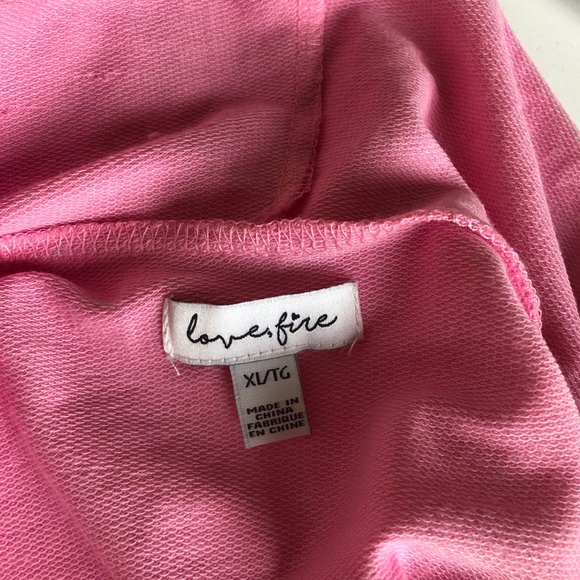 Youth’s pink ruffle short sleeve hoodie - Picture 2 of 2